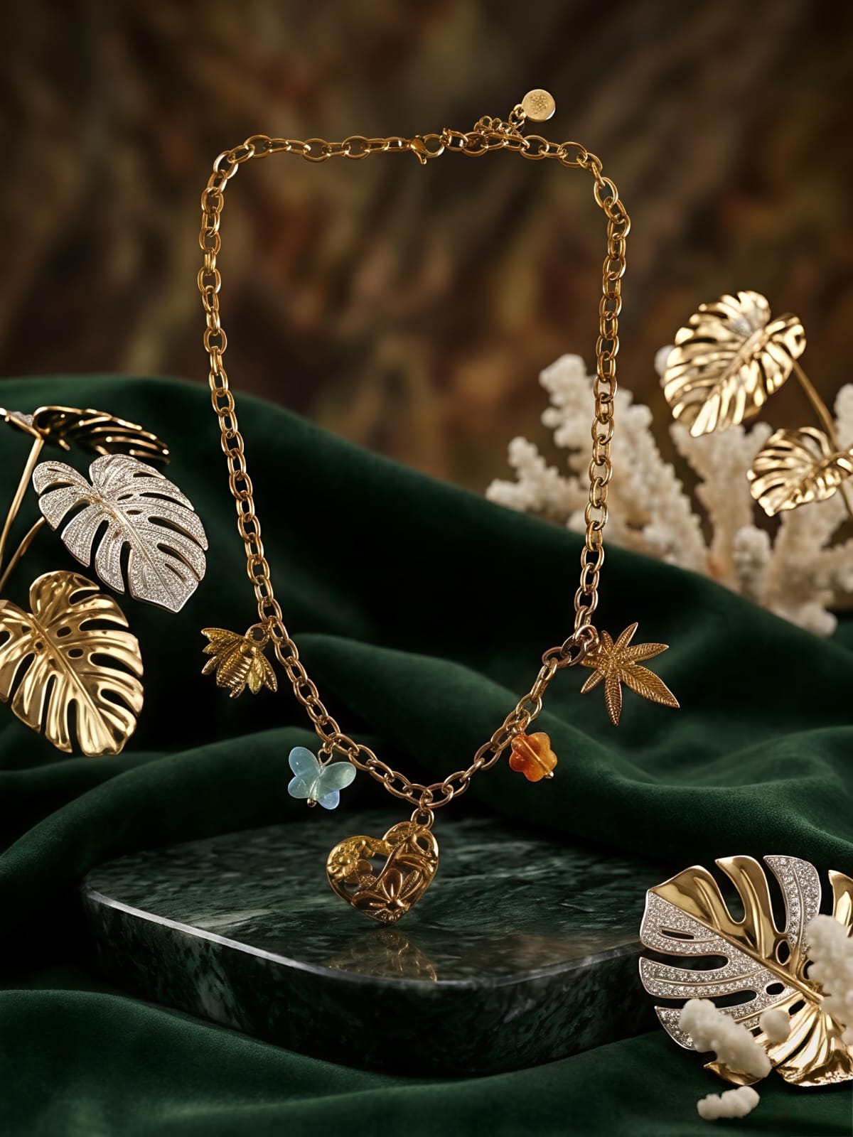 FLOREN CHARM NECKLACE